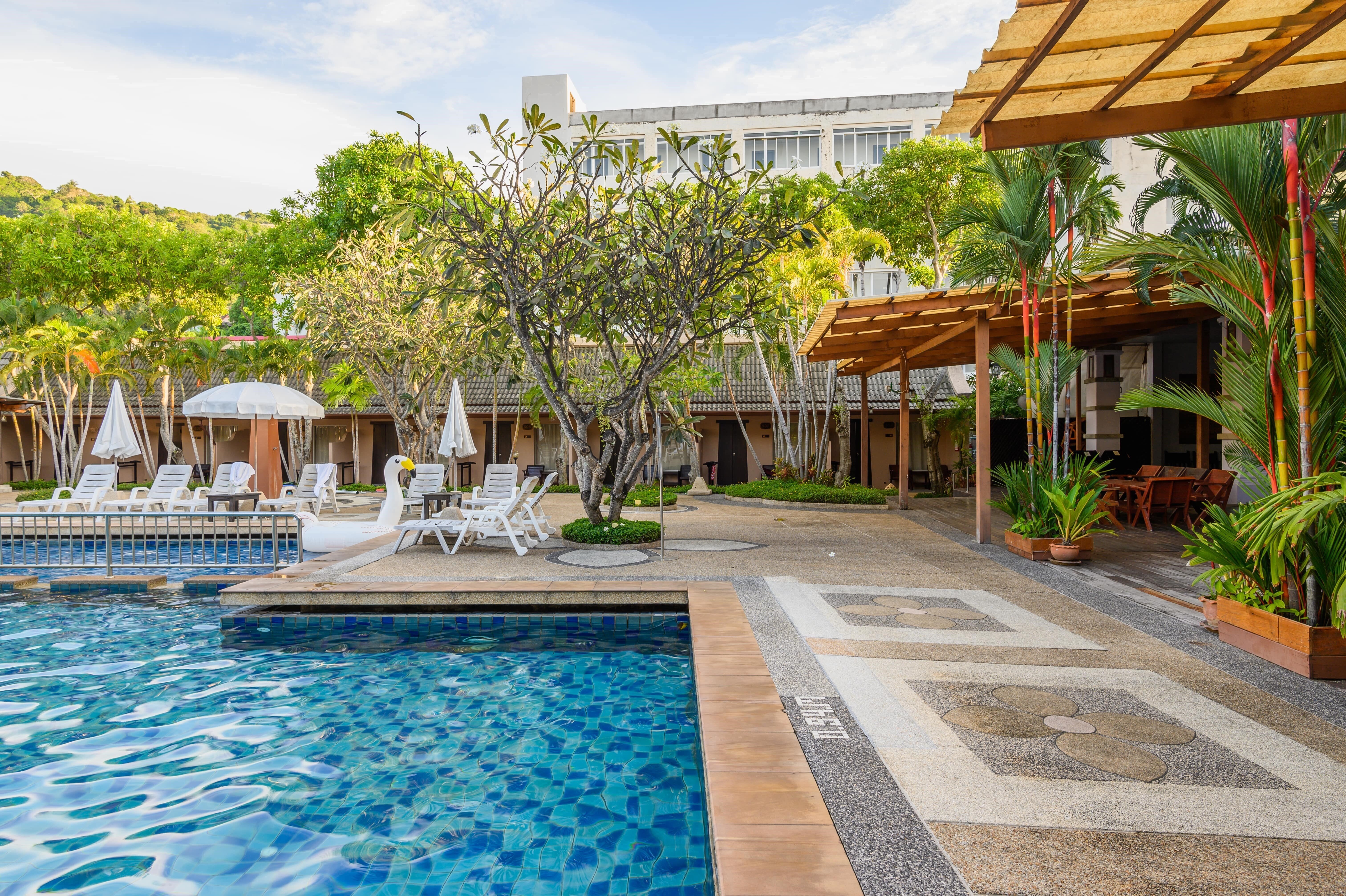 Отель Phuket Kata Resotel 3*